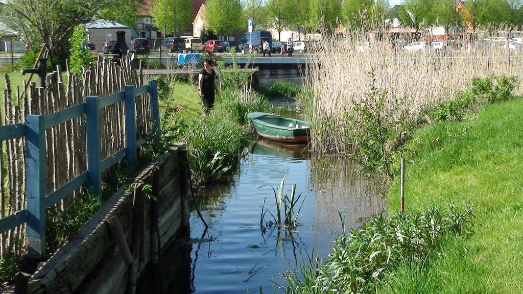 B&B Muehlenvilla Am Buetzower Hafen מראה חיצוני תמונה