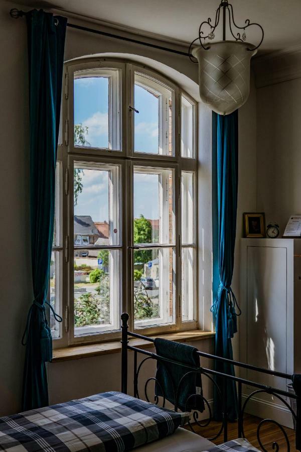 B&B Muehlenvilla Am Buetzower Hafen מראה חיצוני תמונה